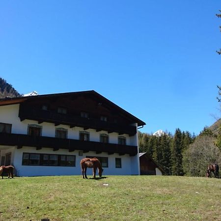 Pension Alpenrose Sankt Sigmund im Sellrain Eksteriør billede