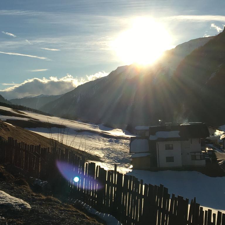 Pension Alpenrose Sankt Sigmund im Sellrain Eksteriør billede